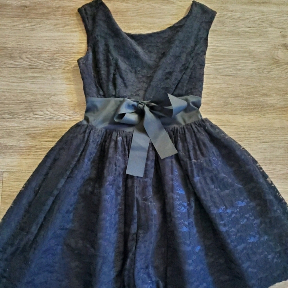 Black pinup lace dress